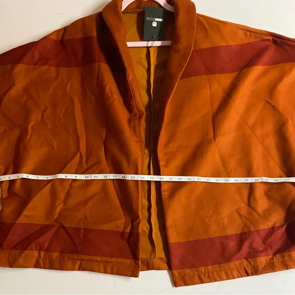NWT Cabincore Stylewe wool cloak in orange.Oversized BOHO.Size XL